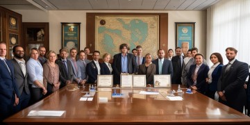 物业经理证的颁发单位究竟是什么？